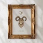 "Affiche zodiaque Capricorne aquarelle, tête de bouc cornes symbole astrologique fond épuré